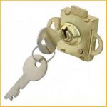 Mailbox bolt lock
